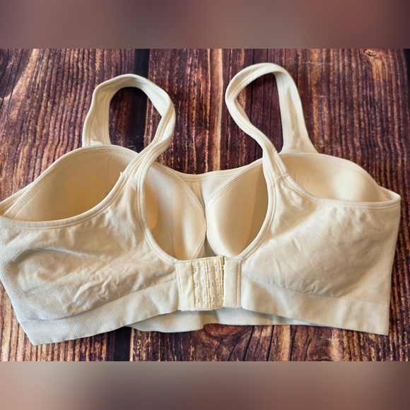 Truekind Size 2X Daily Comfort Wireless Shaper Bra Chai Nude Style #10022 - Picture 3 of 9